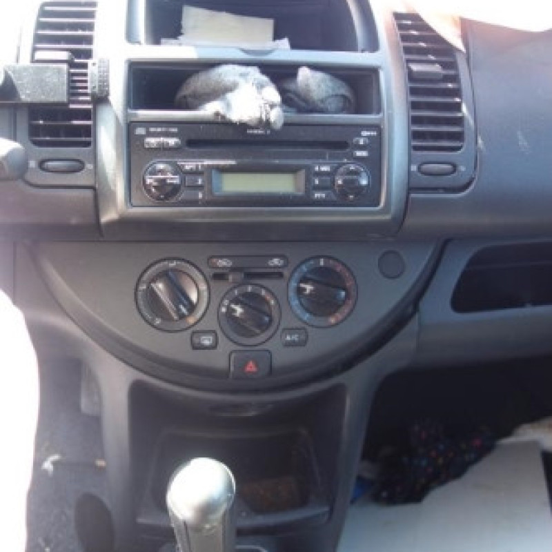 Attache ceinture arriere droit NISSAN NOTE 1 Photo n°12