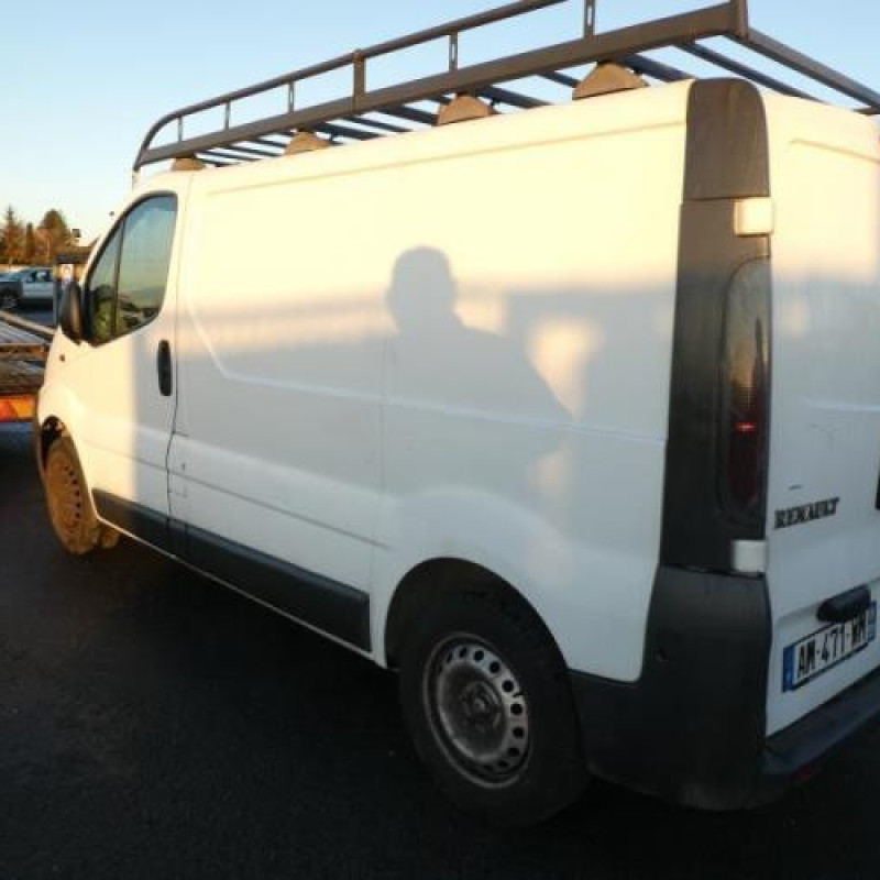 Calandre RENAULT TRAFIC 2 Photo n°6