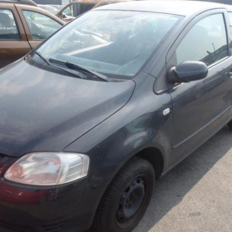 Renfort pare choc arriere (traverse) VOLKSWAGEN FOX