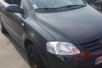 Renfort pare choc arriere (traverse) VOLKSWAGEN FOX