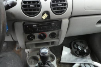 Calandre RENAULT KANGOO 1