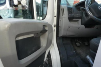 Crosse arriere droit FIAT DUCATO 3