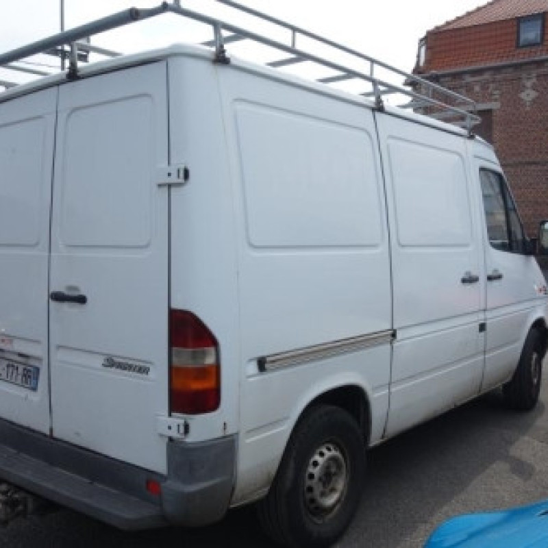 Traverse superieure MERCEDES SPRINTER 1 Photo n°4