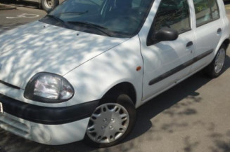 Cric RENAULT CLIO 2 Photo n°1