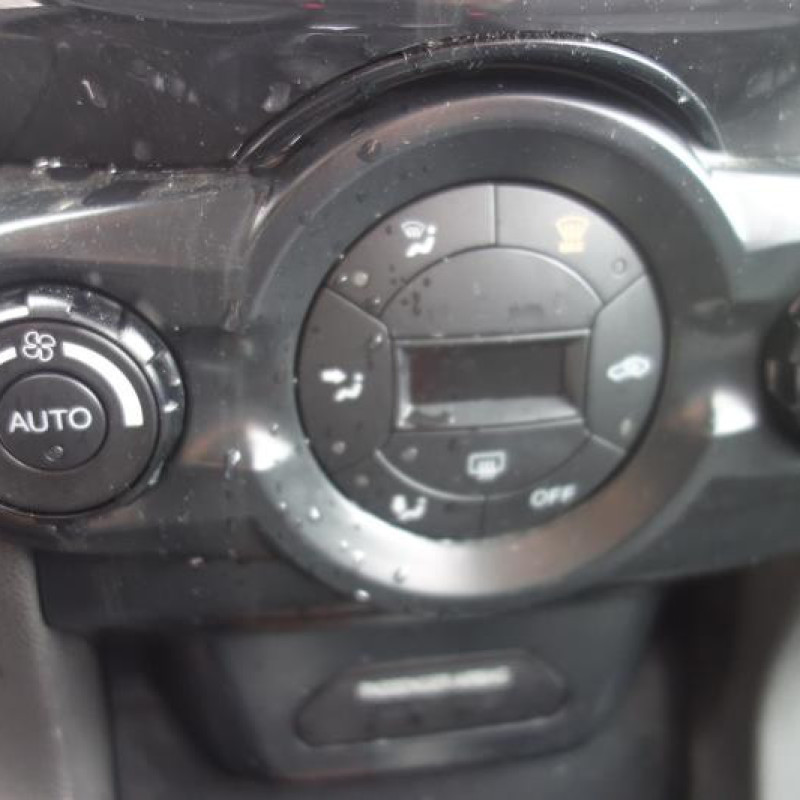 Attache ceinture arriere gauche FORD ECOSPORT Photo n°10