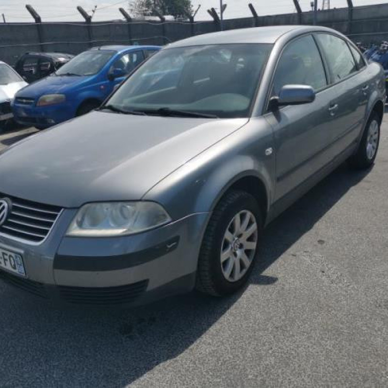 Amortisseur avant droit VOLKSWAGEN PASSAT 4 Photo n°1