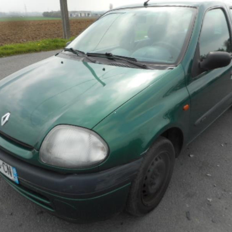 Pompe de direction RENAULT CLIO 2 Photo n°3