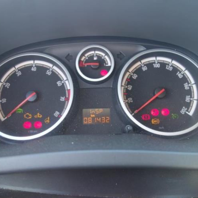 Debitmetre OPEL CORSA D Photo n°8