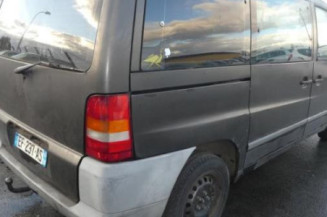 Traverse superieure MERCEDES VITO 638