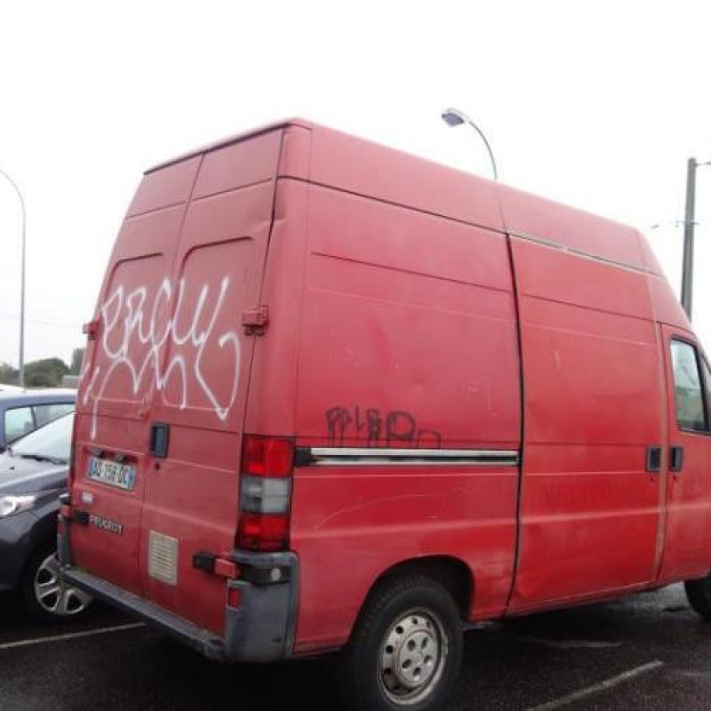 Crosse arriere droit PEUGEOT BOXER 1 Photo n°4