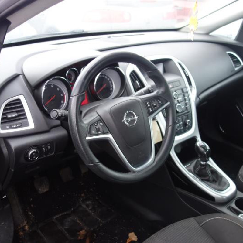 Vitre arriere gauche OPEL ASTRA J Photo n°6