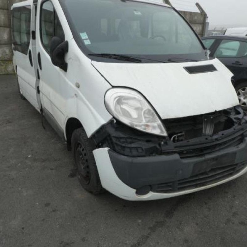 Mot. essuie glace arrière gauche RENAULT TRAFIC 2 Photo n°3