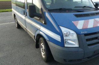 Pare choc arriere FORD TRANSIT 4