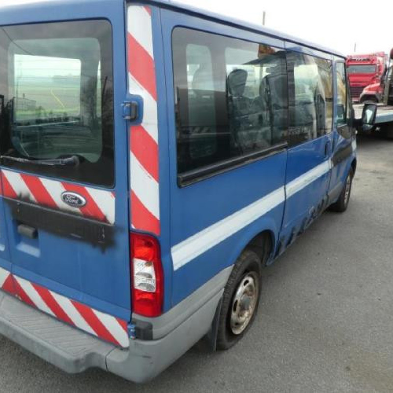 Crosse arriere droit FORD TRANSIT 4 Photo n°4