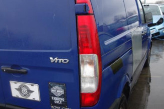 Pare choc arriere MERCEDES VITO 639