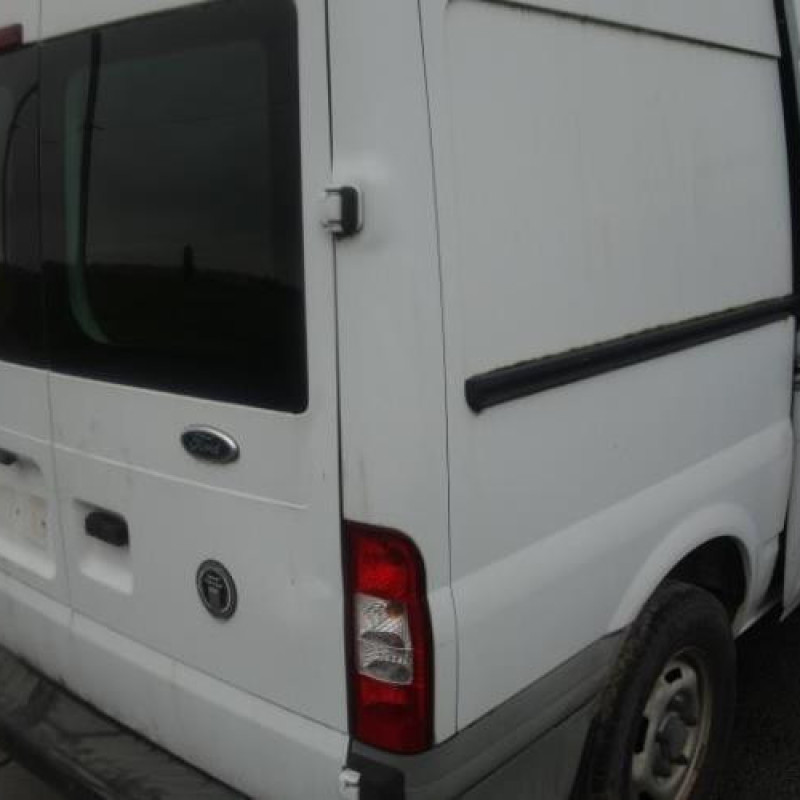 Pare choc arriere FORD TRANSIT 4 Photo n°4