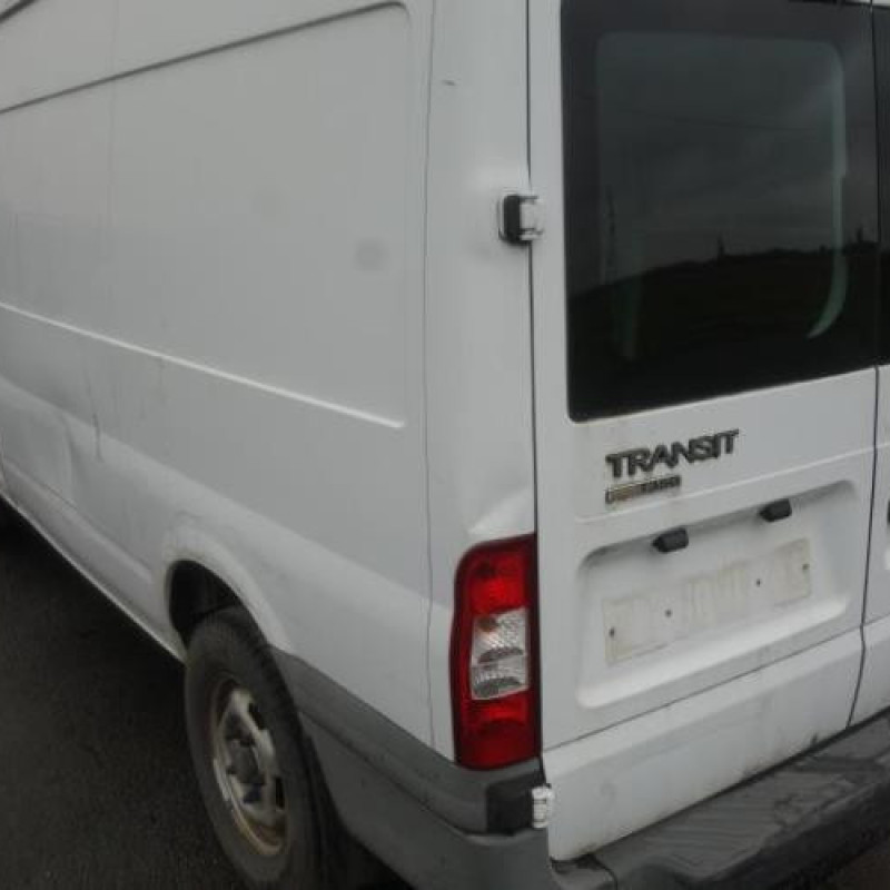 Pare choc arriere FORD TRANSIT 4 Photo n°5