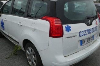 Vitre arriere droit PEUGEOT 5008 1