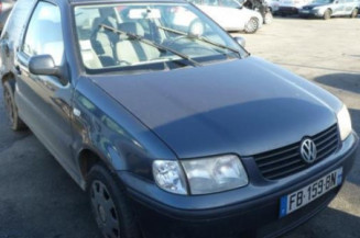 Aile avant gauche VOLKSWAGEN POLO 3