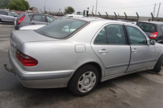 Boitier de prechauffage MERCEDES CLASSE E 210