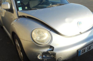 Plage arriere VOLKSWAGEN NEW BEETLE 1