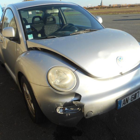 Plage arriere VOLKSWAGEN NEW BEETLE 1