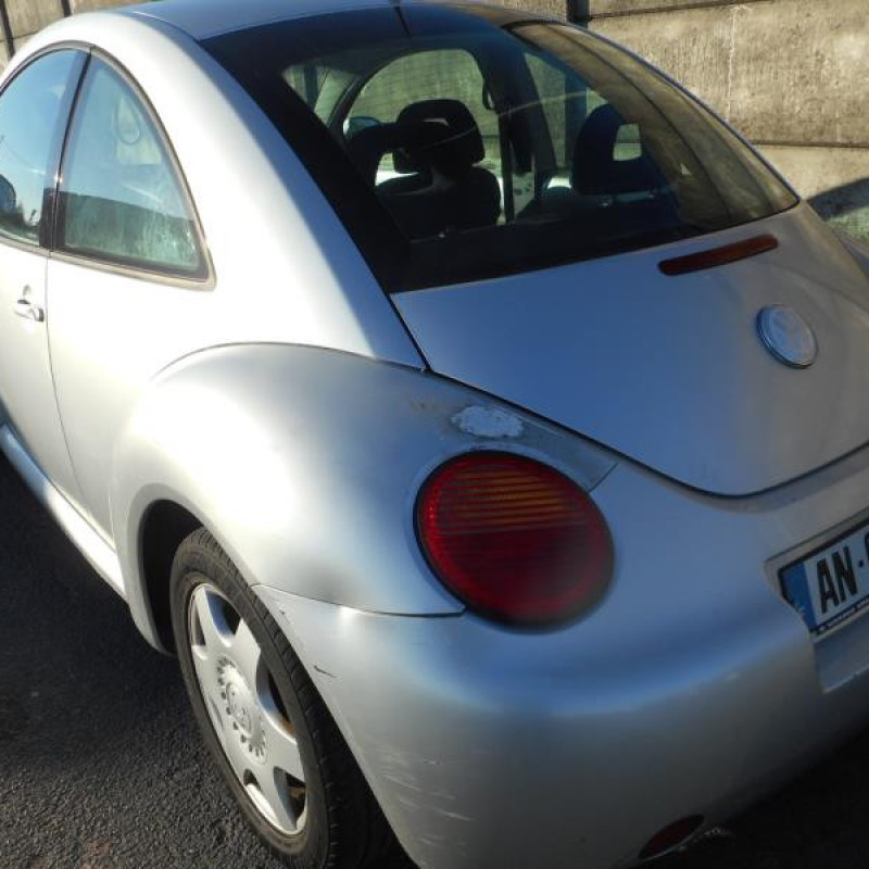 Plage arriere VOLKSWAGEN NEW BEETLE 1 Photo n°4