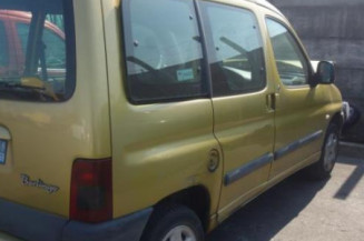 Pare choc arriere CITROEN BERLINGO 1