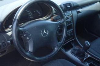 Renfort pare choc avant (traverse) MERCEDES CLASSE C 203