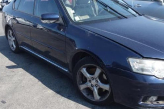 Aile avant droit SUBARU LEGACY 4