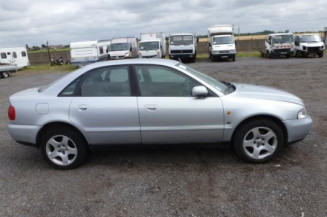 Avertisseur/Klaxon AUDI A4 1