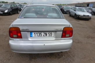 Vitre avant droit SUZUKI BALENO 1