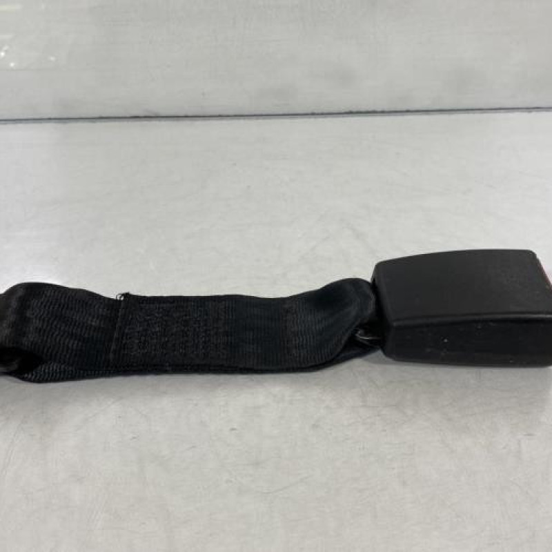 Attache ceinture arriere droit ALFA ROMEO 145 Photo n°3