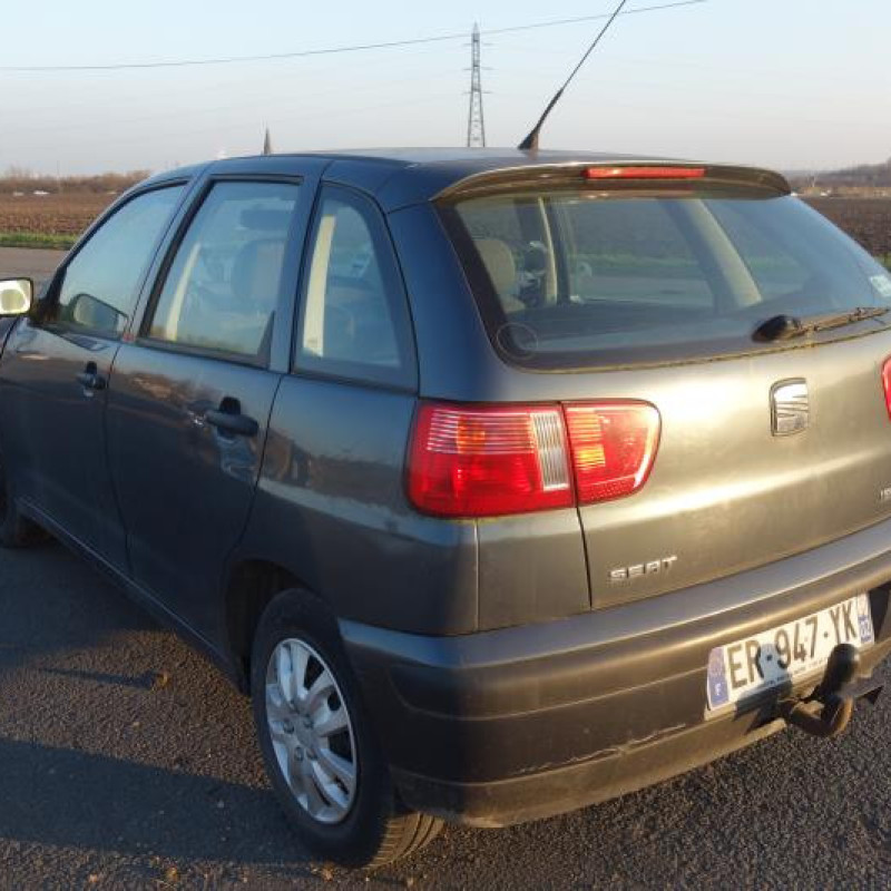 Aile avant gauche SEAT IBIZA 2 Photo n°5