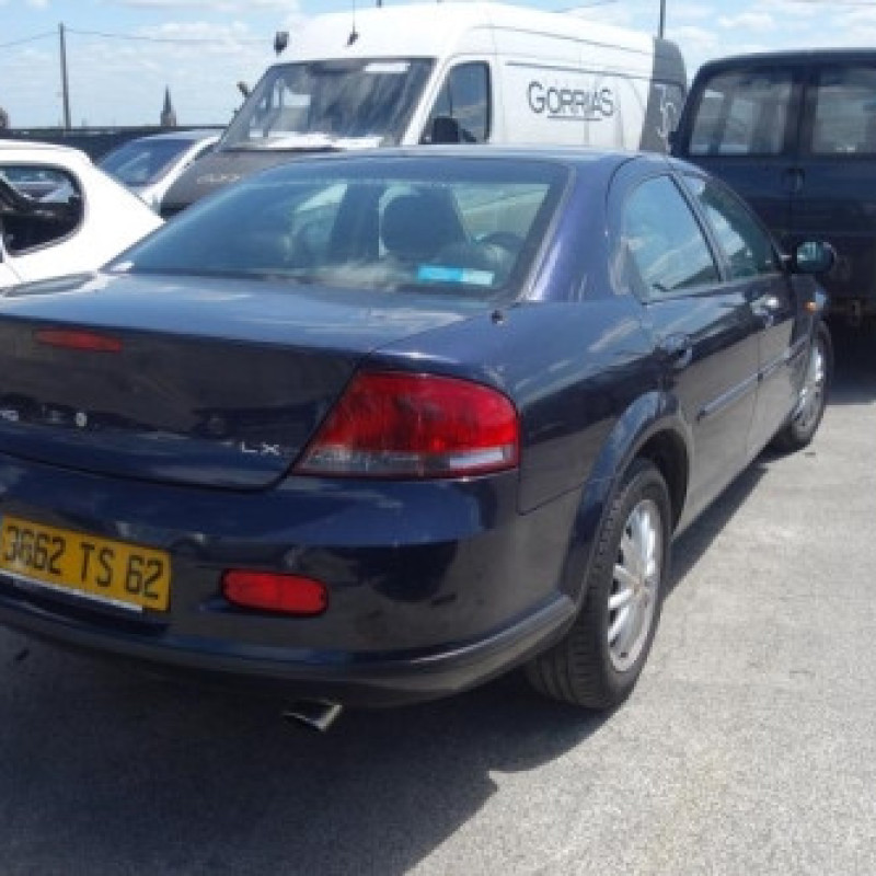 Pare choc arriere CHRYSLER SEBRING 1 Photo n°5