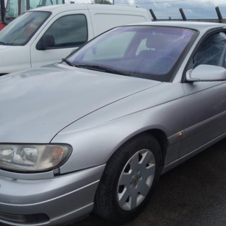 Bras essuie glace avant droit OPEL OMEGA B