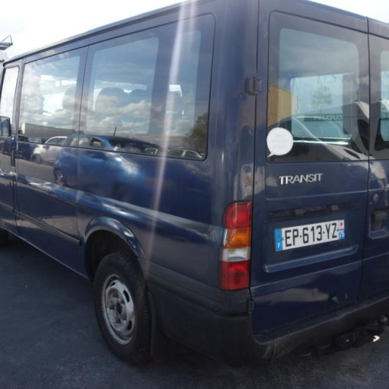 Renfort pare choc arriere (traverse) FORD TRANSIT 3 Photo n°5