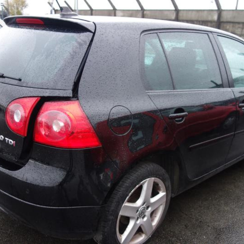 Boite a gants VOLKSWAGEN GOLF 5 Photo n°5