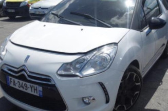 Custode arriere droit CITROEN DS3 Photo n°1