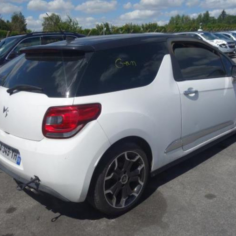 Custode arriere droit CITROEN DS3 Photo n°3