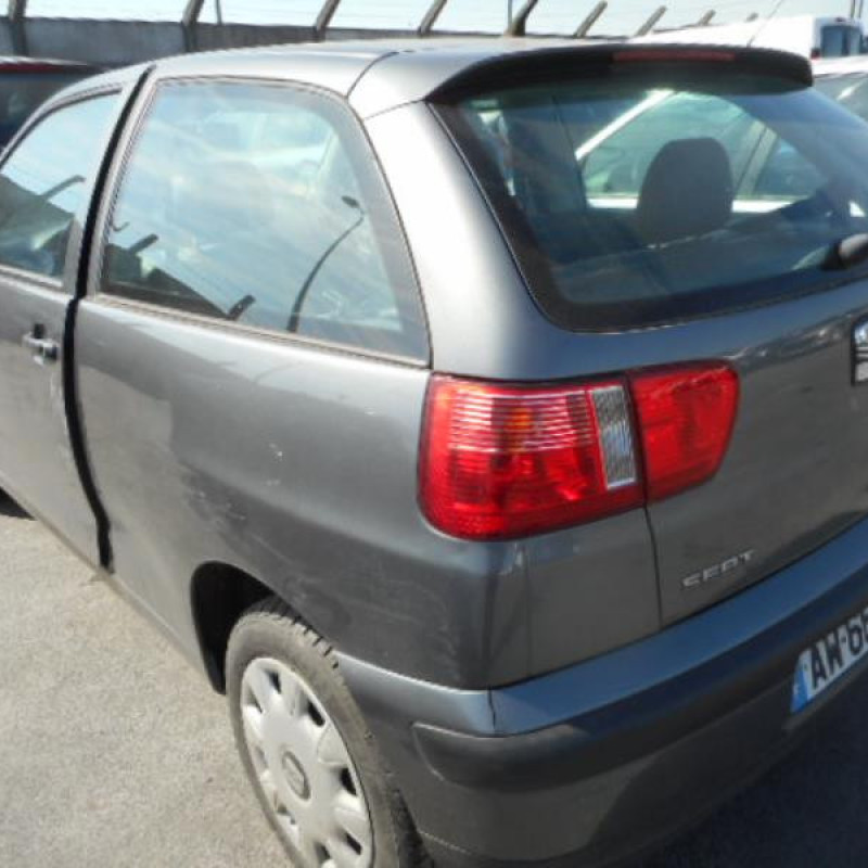 Plage arriere SEAT IBIZA 2 Photo n°5