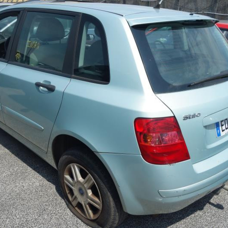 Plage arriere FIAT STILO Photo n°4