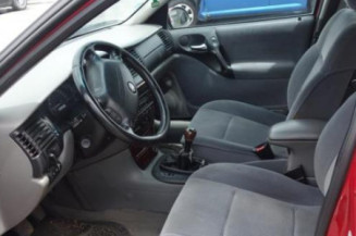 Barres de toit OPEL VECTRA B