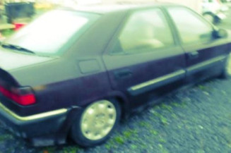 Vitre avant gauche CITROEN XANTIA