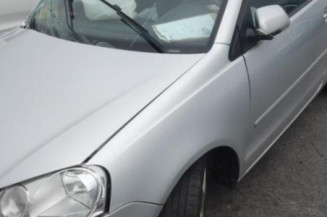 Serrure de capot VOLKSWAGEN POLO 4