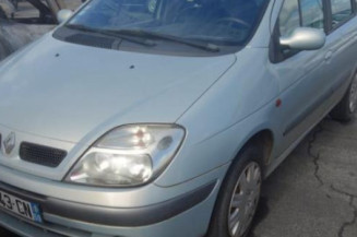 Aile avant droit RENAULT SCENIC 1