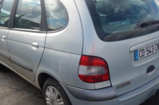 Aile avant droit RENAULT SCENIC 1