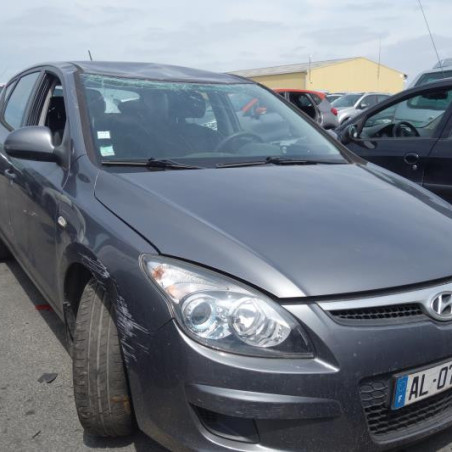 Vitre avant gauche HYUNDAI I 30 1