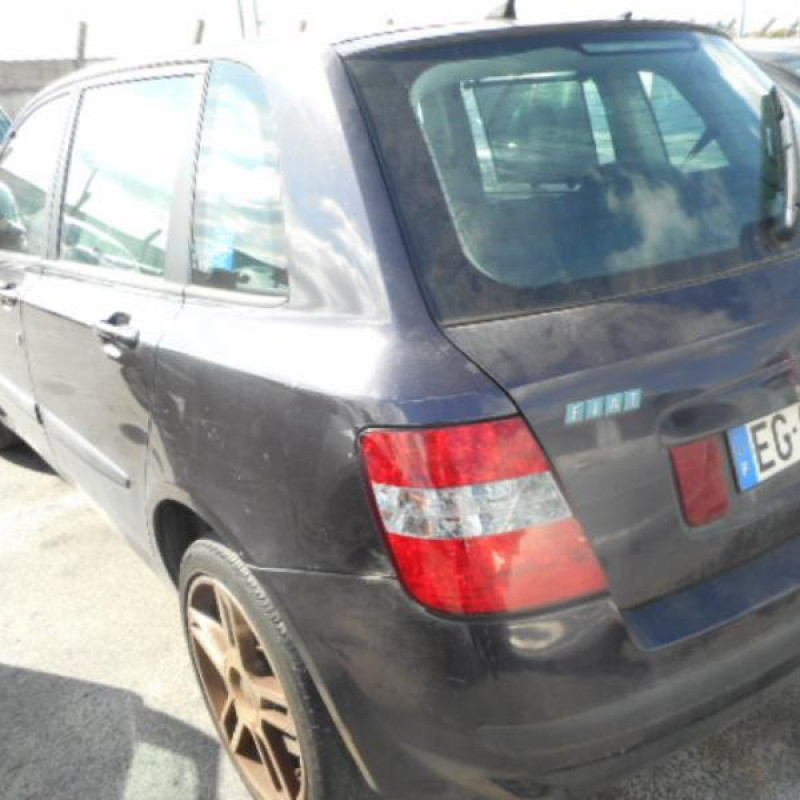 Plage arriere FIAT STILO Photo n°3