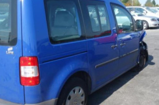 Pare choc arriere VOLKSWAGEN CADDY 3